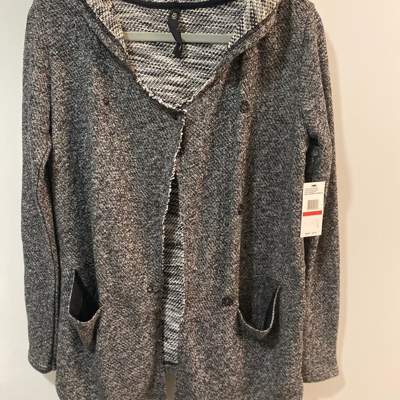 JESSICA SIMPSON SWEATER - Picture 1 of 5